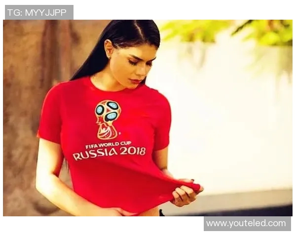 穿裙子的足球明星展现独特风格与自信魅力引领时尚潮流