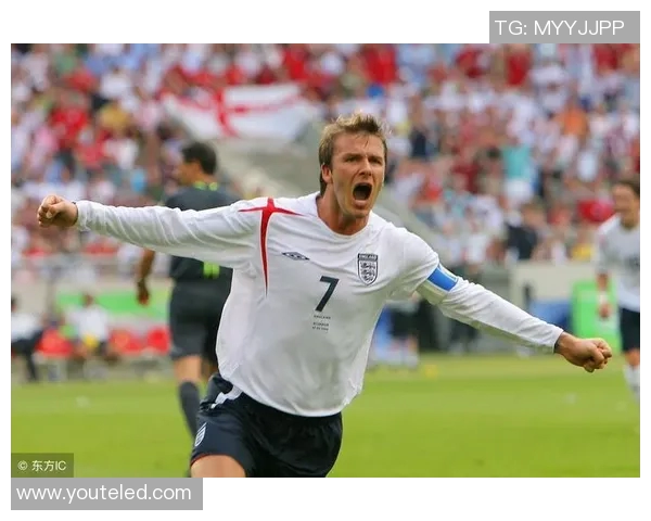 全球足球明星的帅气风采与魅力瞬间尽在这里，快来欣赏他们的精彩形象吧